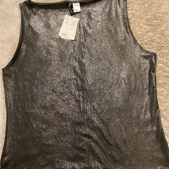 Tank Top - Picture 2 of 3